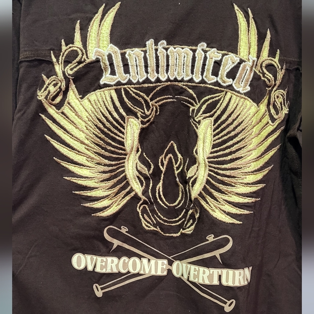 Ecko Unlimited Brown 'Overcome Overturn' Graphic Long Sleeve T-Shirt Size Small - Picture 4 of 7